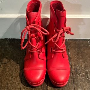 Red sorel rain boots